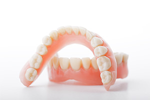 West Los Angeles family dentist |dentures, replace missing teeth| Le Chic Dentist